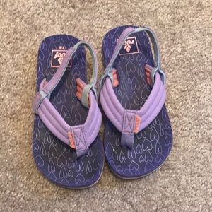 Purple REEF’s size 7/8